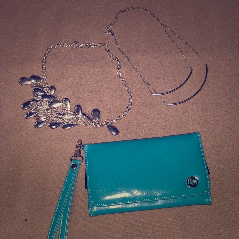 Wallet and two necklaces.